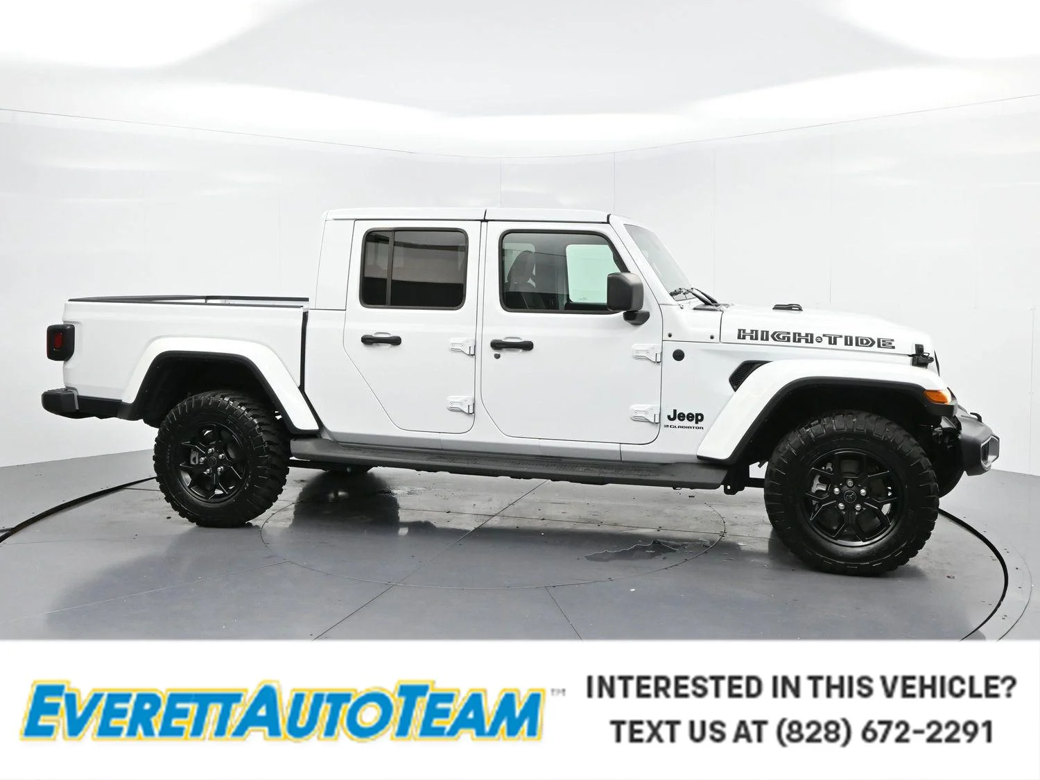 Used 2025 White Jeep High Tide image 1