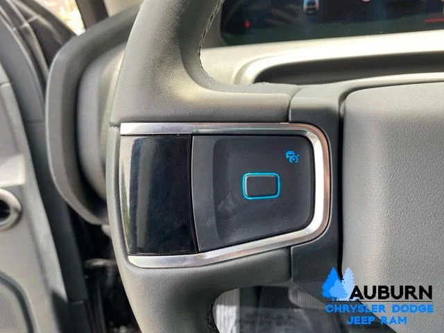 Used 2025 Gray Ford Active image 43
