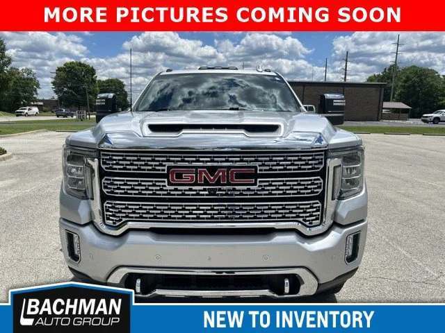 Used 2020 Quicksilver Metallic GMC Denali image 3