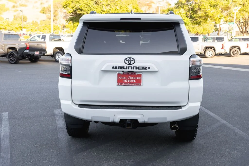 Certified Used 2021 Super White Toyota SR5 image 6