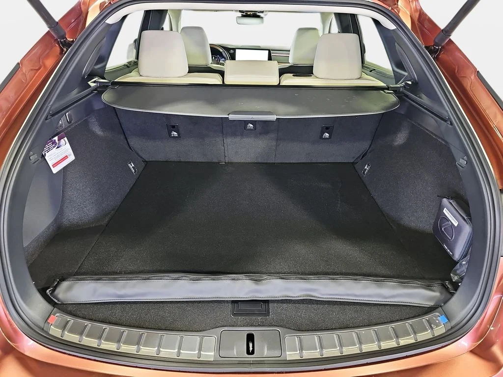 New 2026  Lexus 350 Luxury image 12