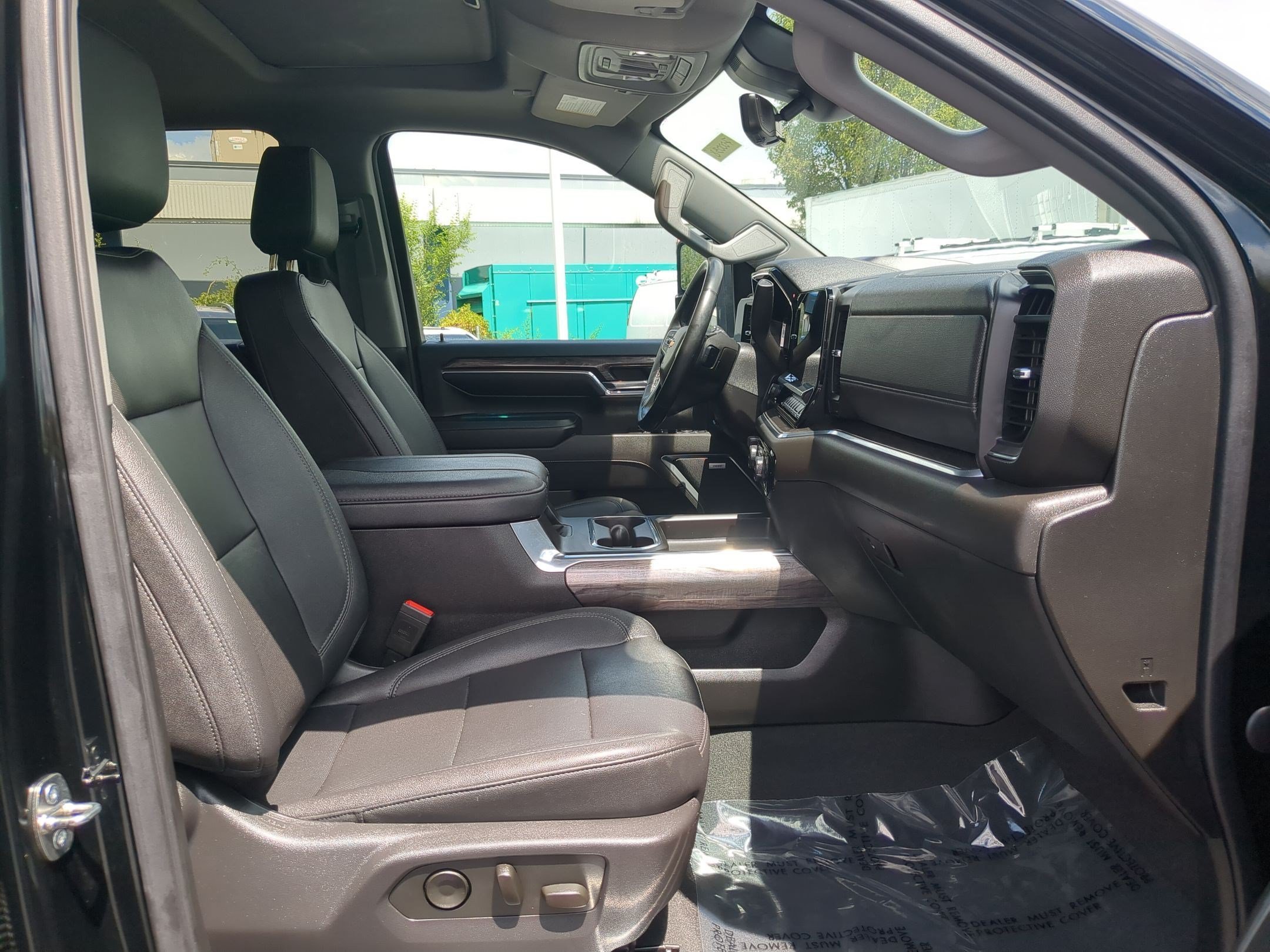 2024 Chevrolet Silverado 3500HD LTZ - Photo 28