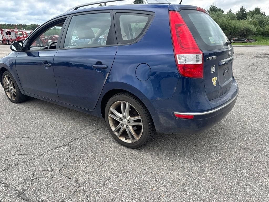 Used 2012  Hyundai SE image 23
