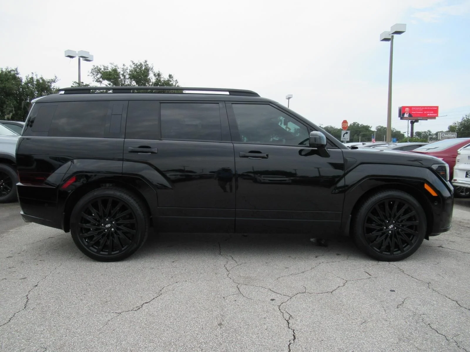 Used 2024 Black Hyundai Calligraphy image 2