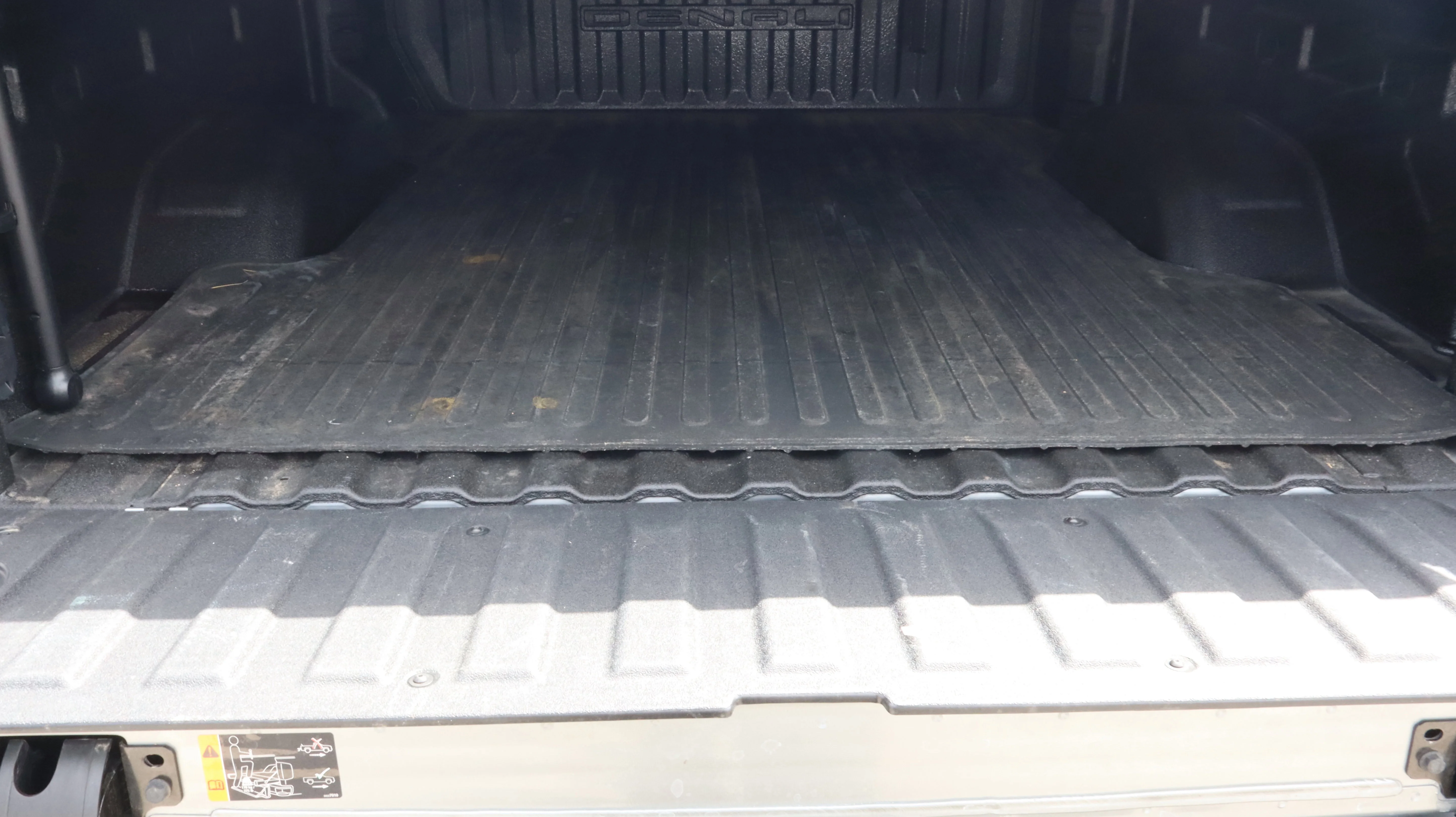 2024 GMC Sierra 2500HD Denali - Photo 15