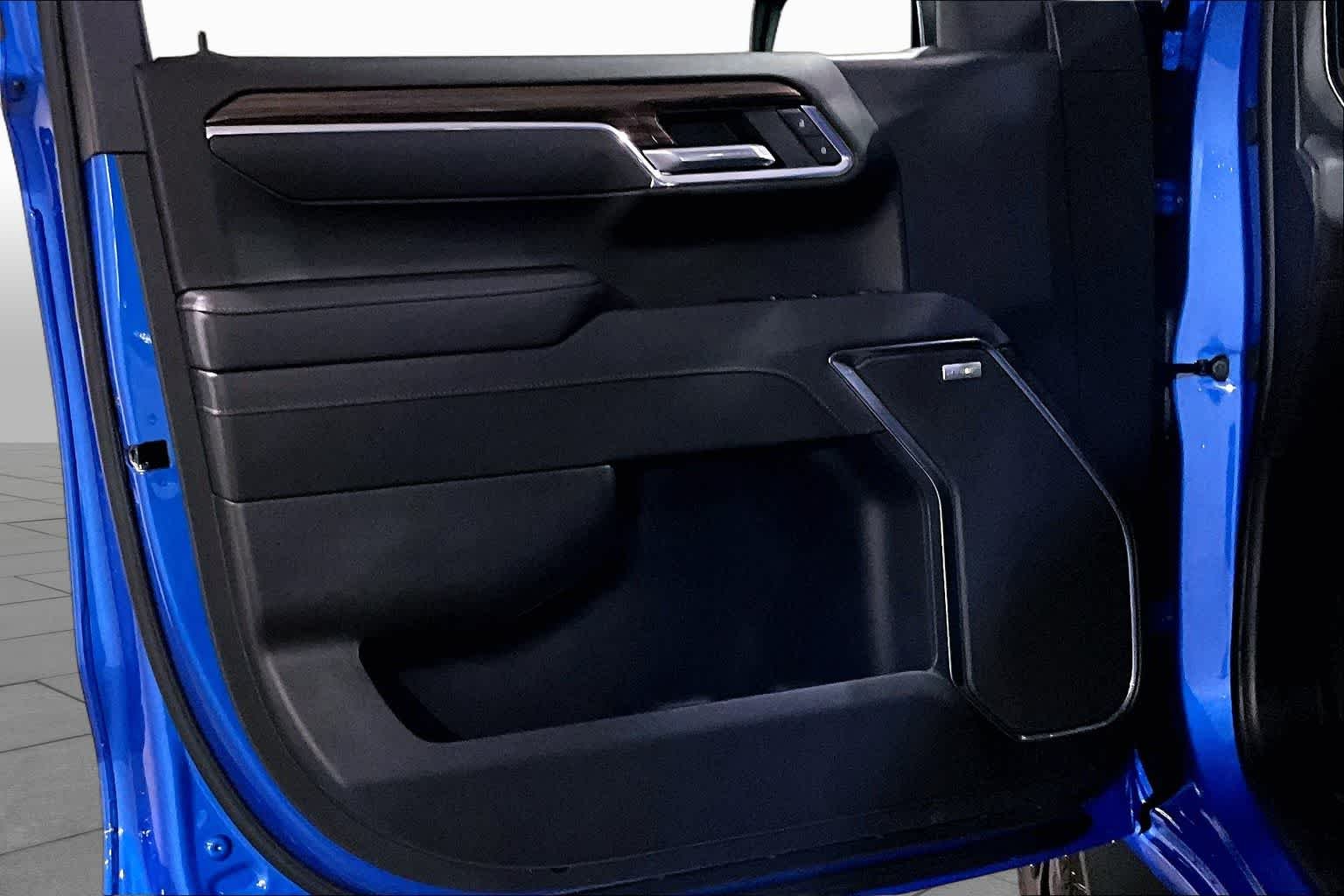 Used 2026 Riptide Blue Metallic Chevrolet LT Trail Boss image 30