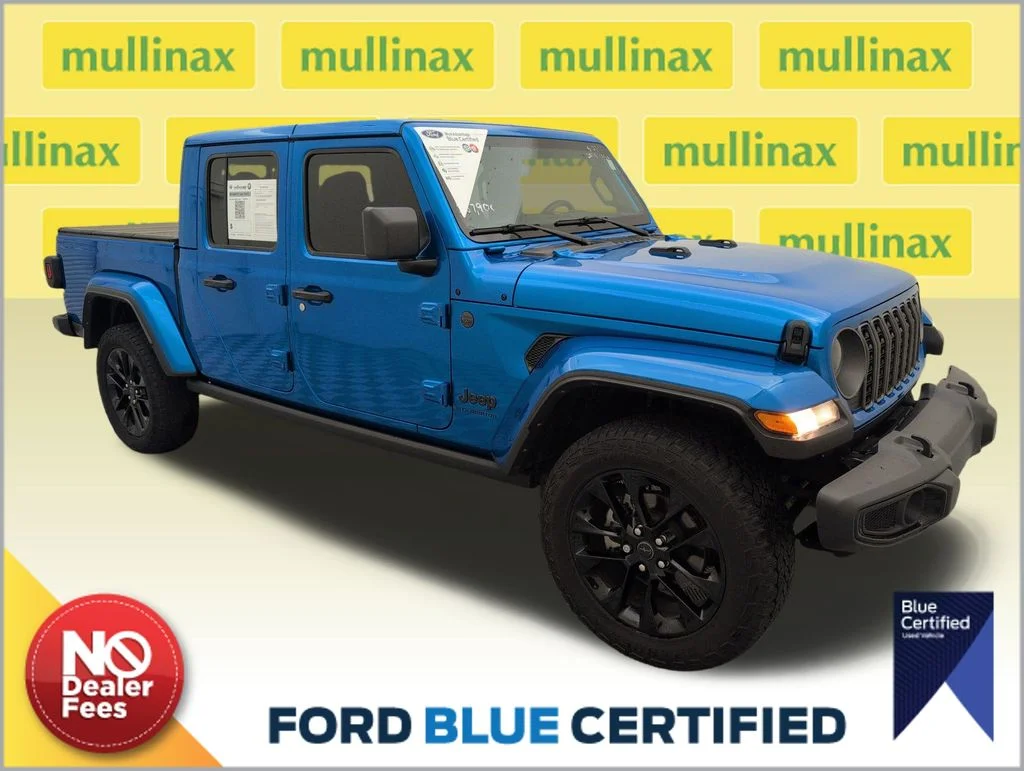 2025 Jeep Gladiator Nighthawk Auto's photo