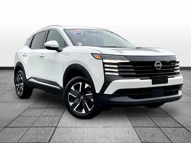 2025 Nissan Kicks SR AWD