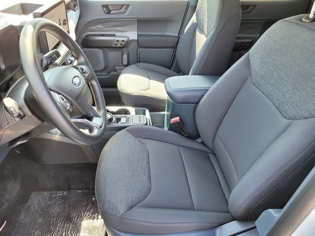 New 2026 Space White Metallic Ford XLT image 90