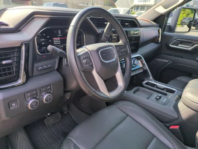 Used 2024 Blue GMC Denali image 16