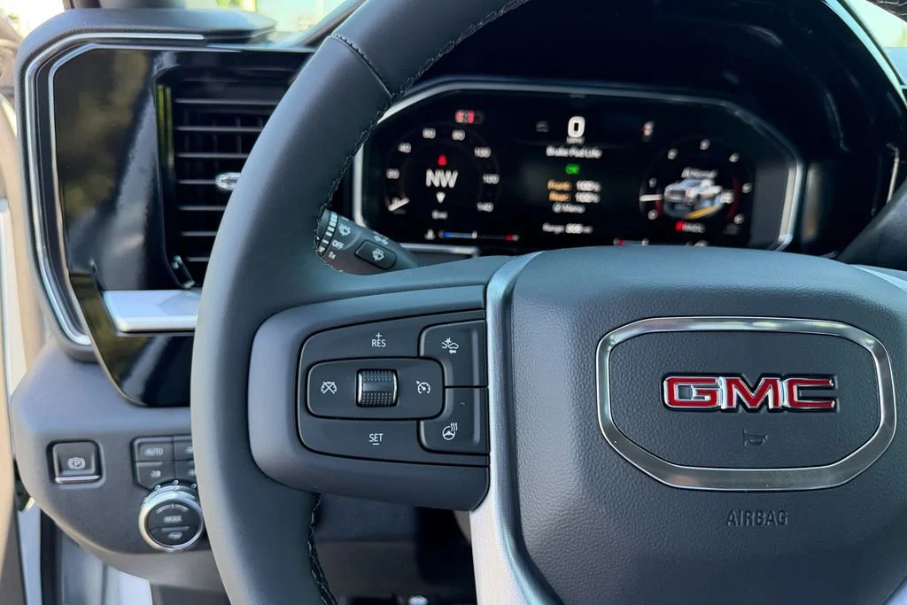 New 2026 Glacier White Tricoat GMC SLT image 22