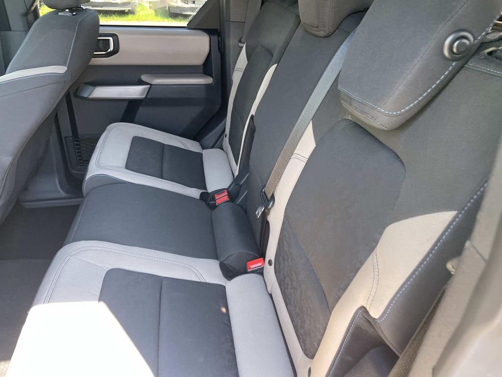Used 2022 Black Ford Wildtrak image 14