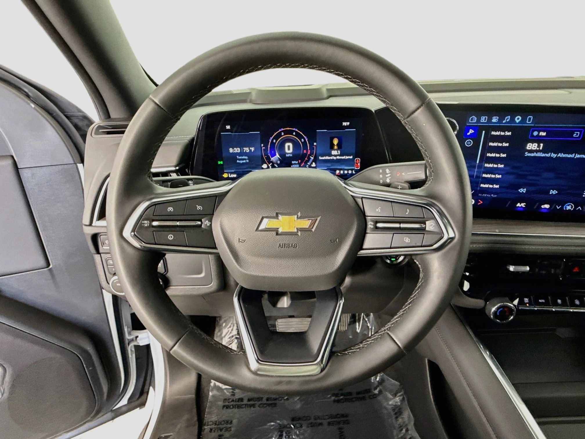Used 2026 Summit White Chevrolet LS image 13