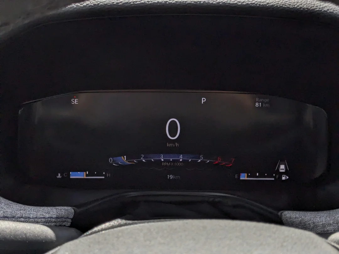 New 2025 White Jeep North - - 4X4 - Heated seats - Forward Collision Warning & More! image 18