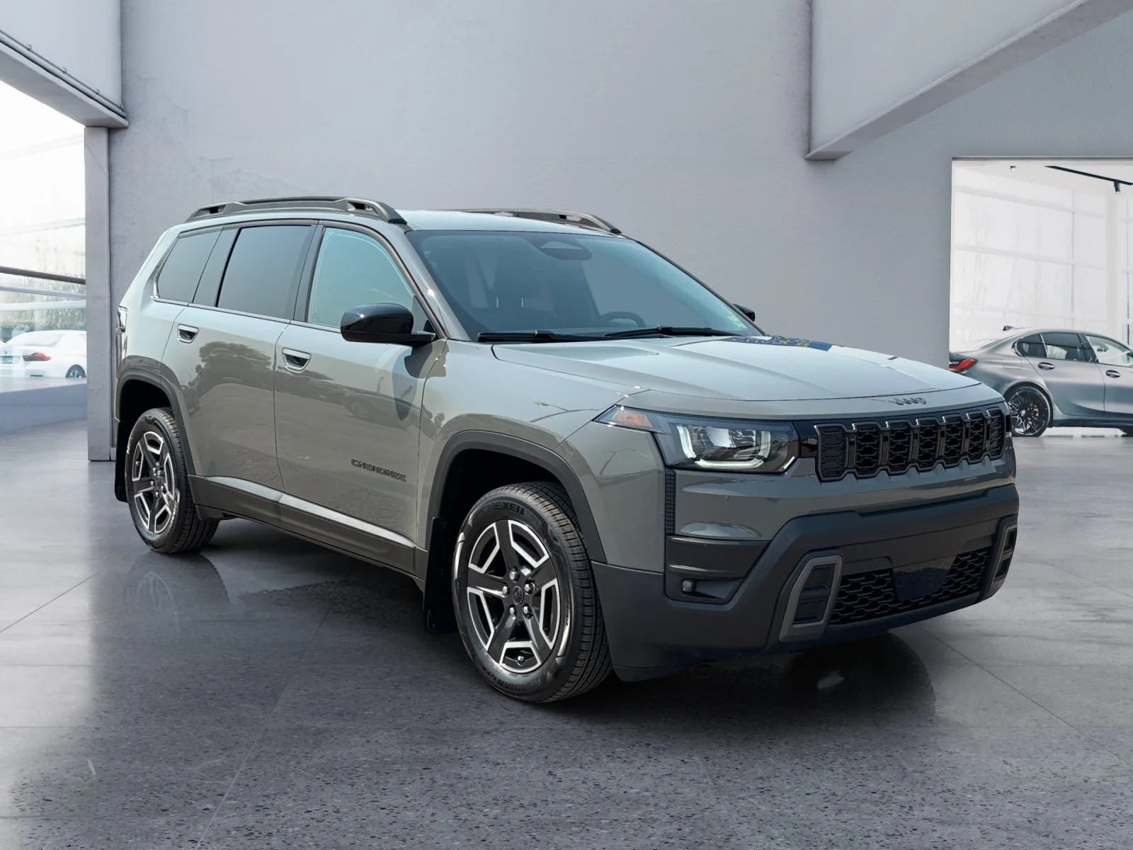 New 2026 STING-GREY Jeep Laredo image 7