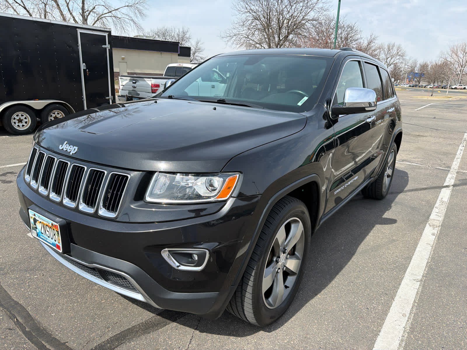 Used 2014 Jeep Grand Cherokee Limited with VIN 1C4RJFBG8EC253557 for sale in Brooklyn Park, Minnesota