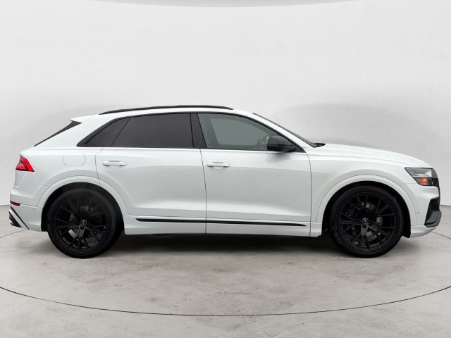 Used 2021 White Audi 4.0T Prestige image 4