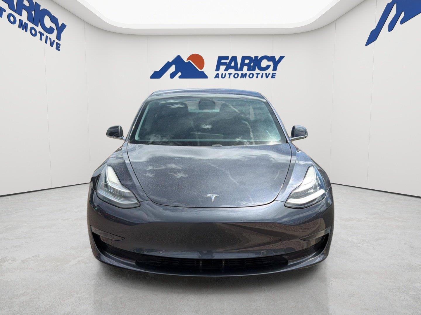 Used 2018  Tesla Long Range Battery image 2