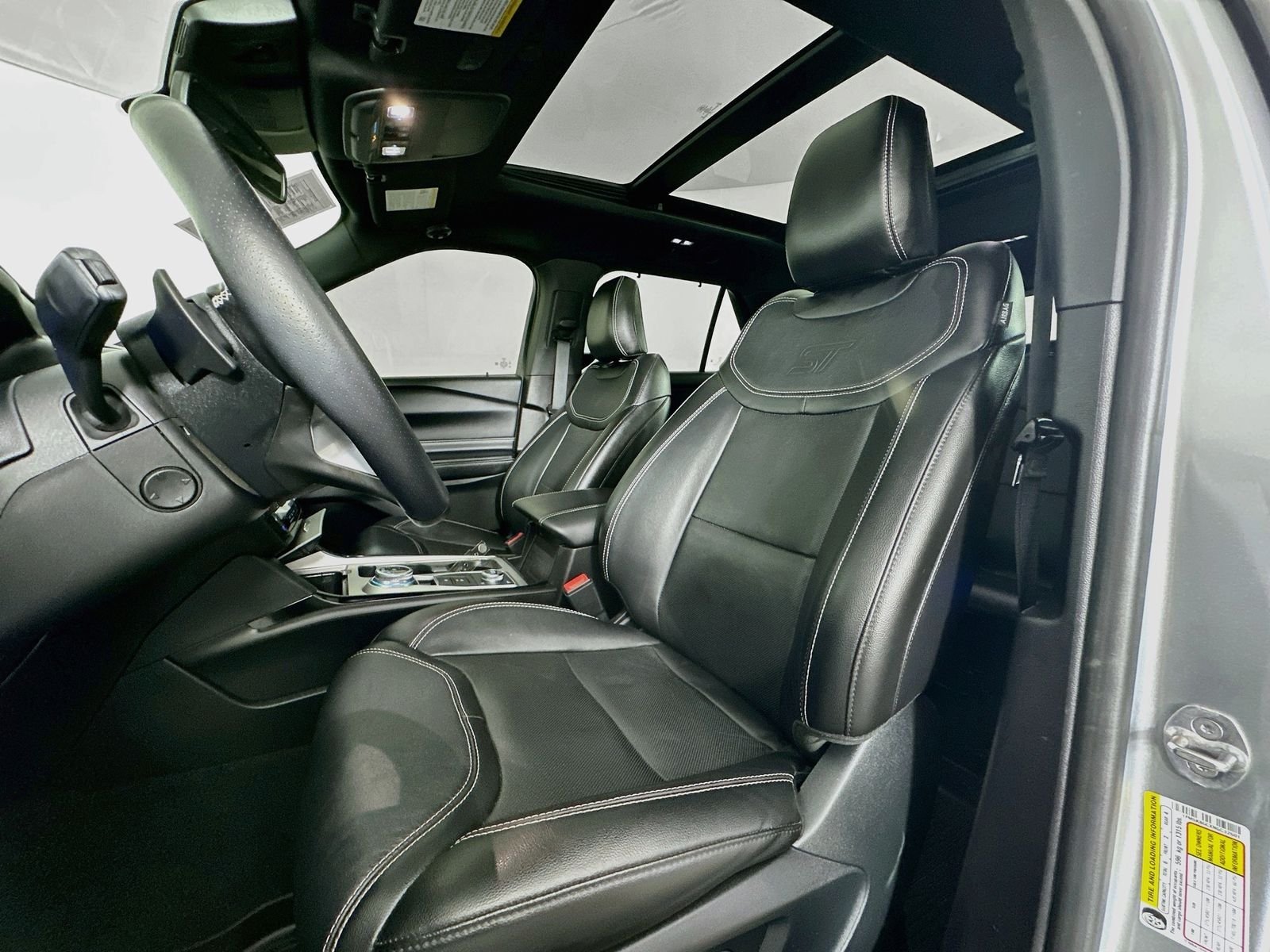 Used 2022 Silver Metallic Ford ST image 23