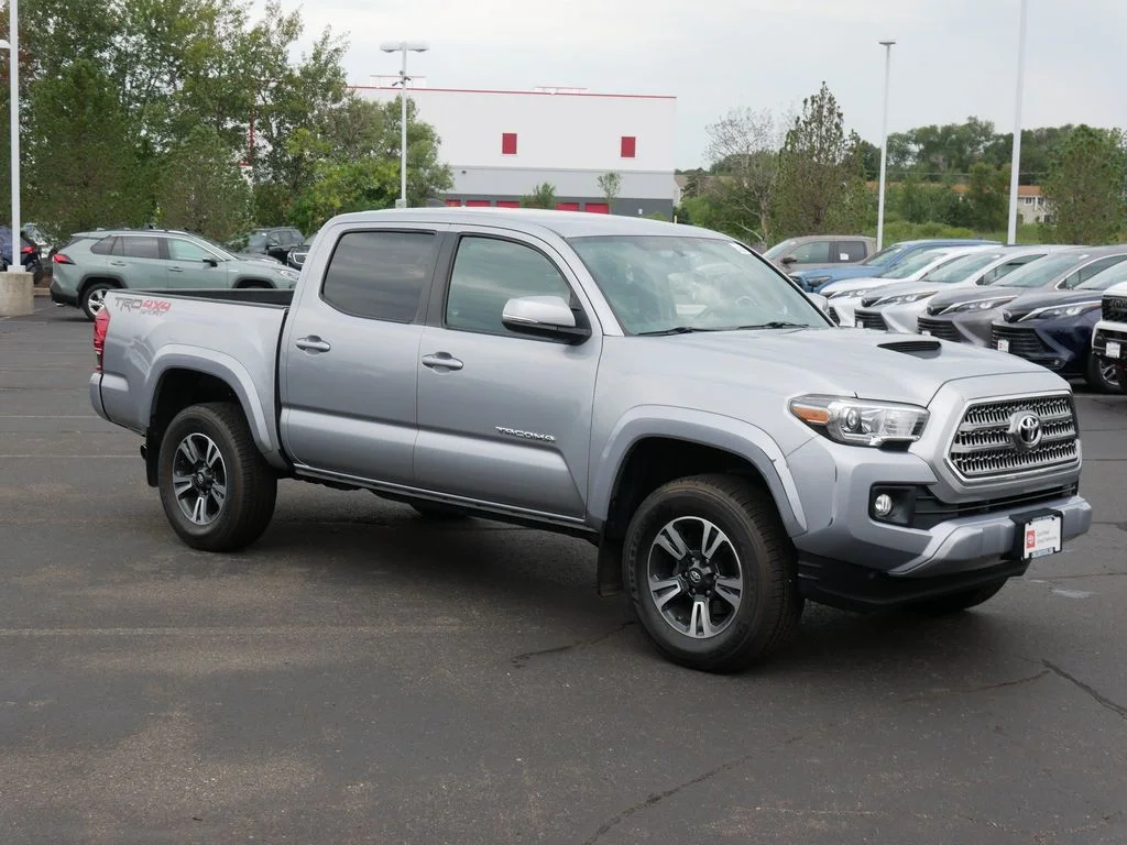 Certified 2017 Toyota Tacoma TRD Sport with VIN 3TMCZ5AN4HM101481 for sale in Minneapolis, Minnesota