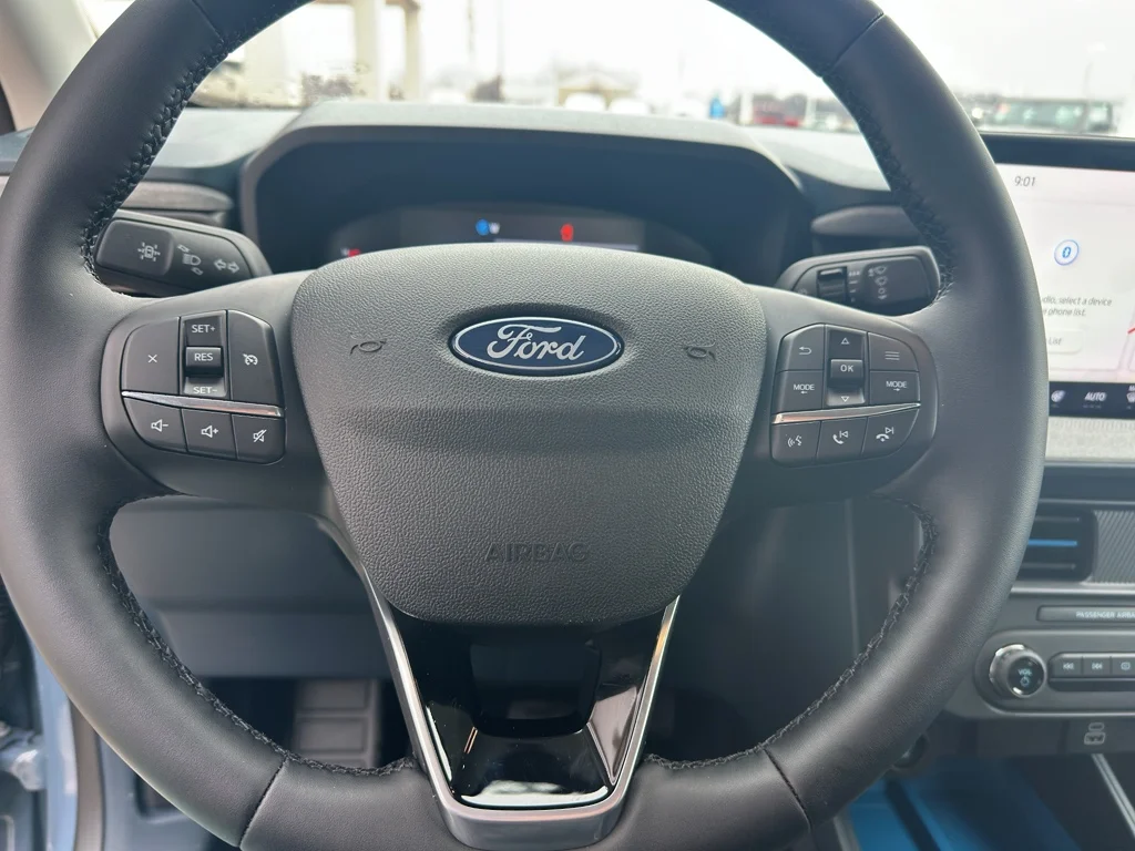 New 2026 Azure Gray Metallic Tri-Coat Ford XLT image 15