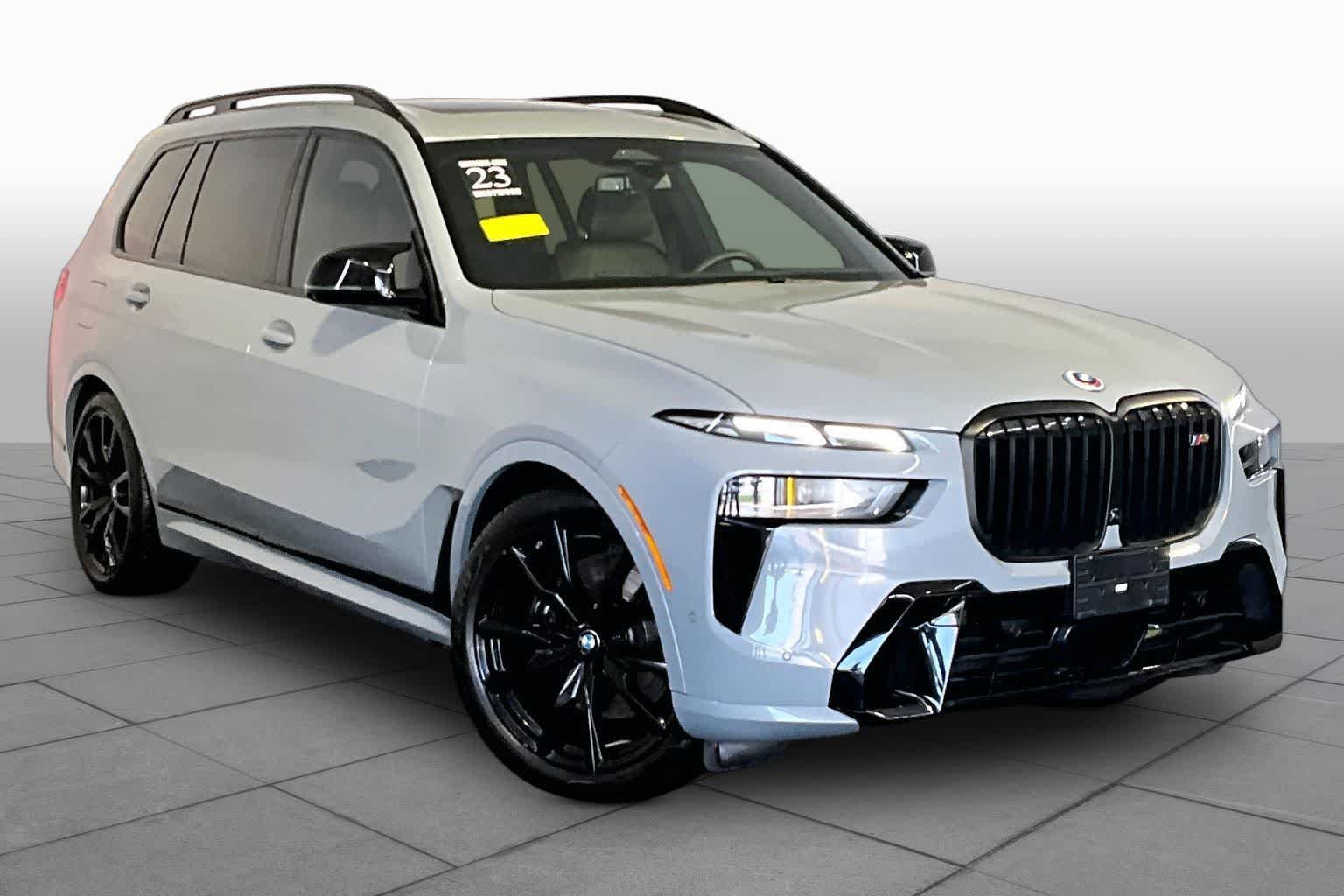 Used 2023 Brooklyn Grey Metallic BMW M60i image 3