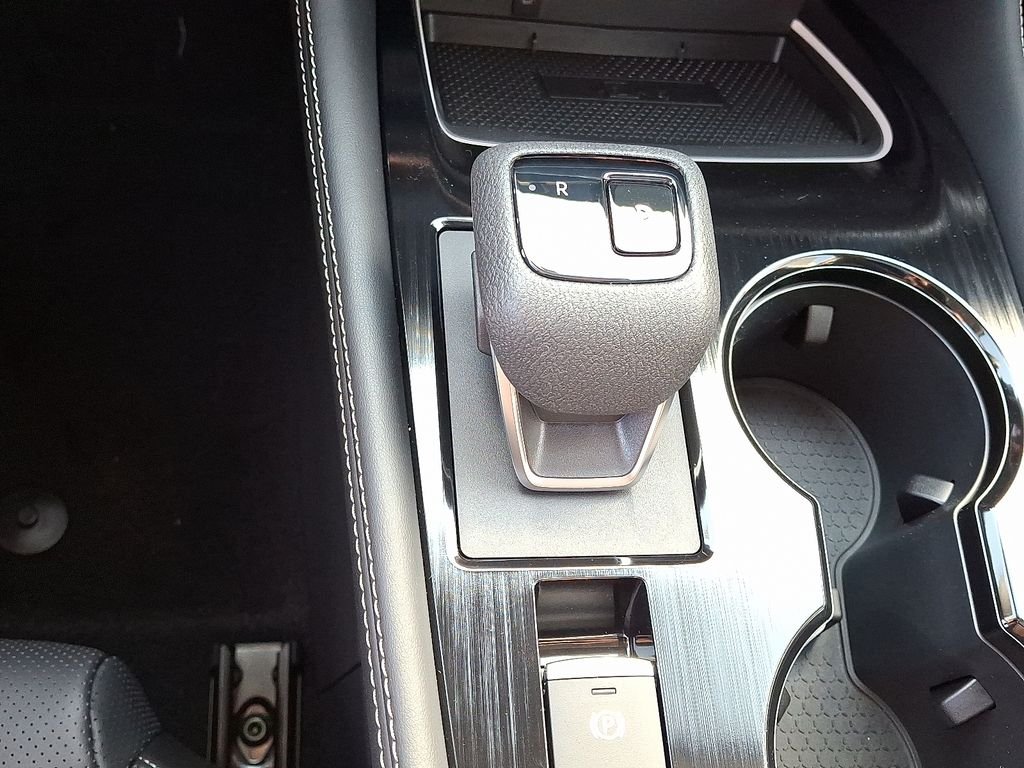 New 2026 Everest White Pearl TriCoat / Super Black Two-tone Nissan Platinum image 11