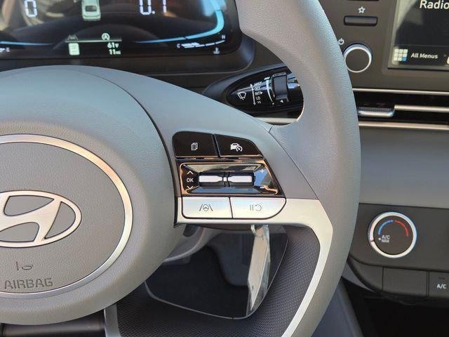 New 2026 White Hyundai SE image 58