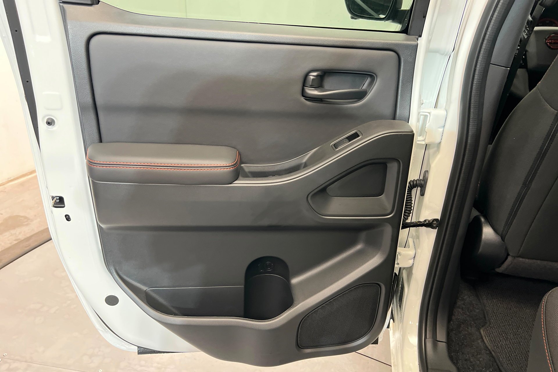 New 2026 Glacier White Nissan Crew Cab PRO-4X® image 19