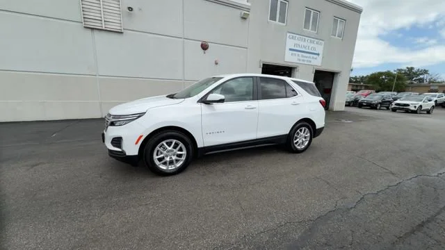 Used 2024 Summit White Chevrolet LT image 5