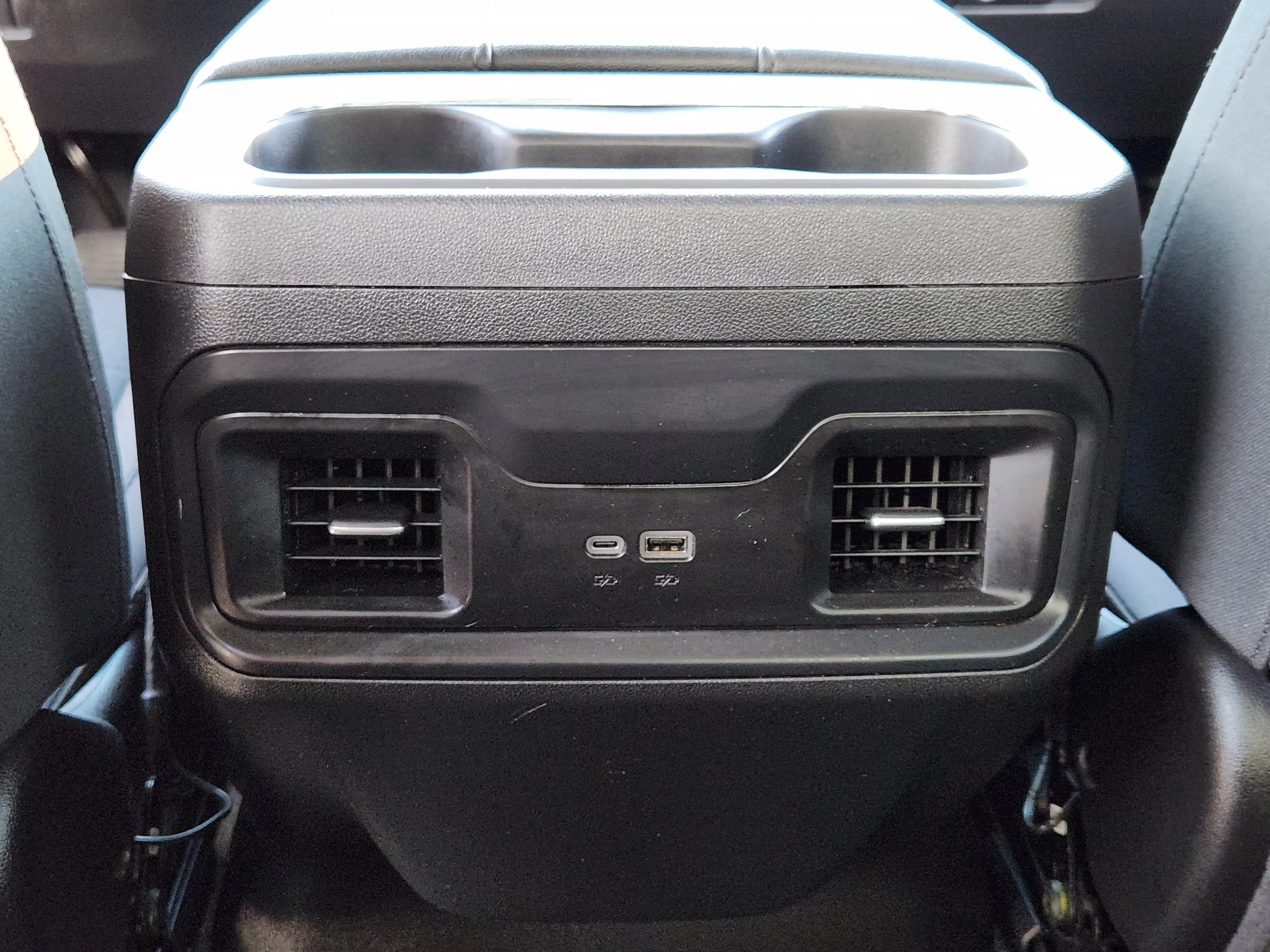 Used 2025 Sterling Gray Metallic Chevrolet RST image 31