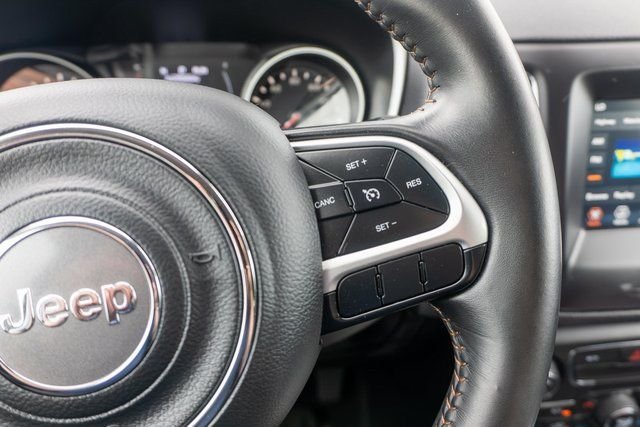 Used 2019 Black Jeep Latitude image 22