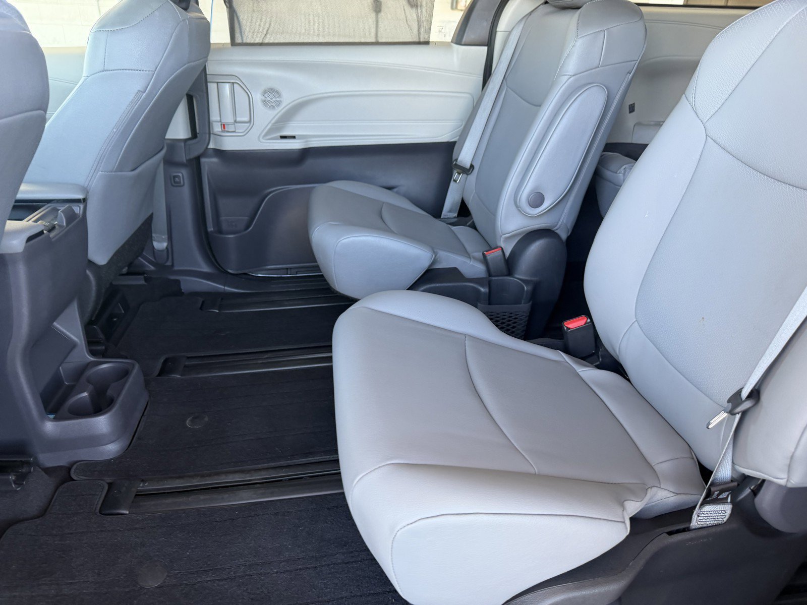 Certified Used 2022 Midnight Black Metallic Toyota XLE image 22