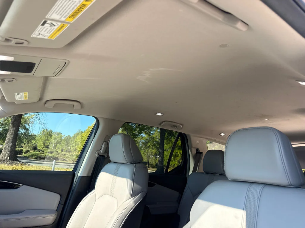 Used 2025 Obsidian Blue Pearl Honda EX-L image 31