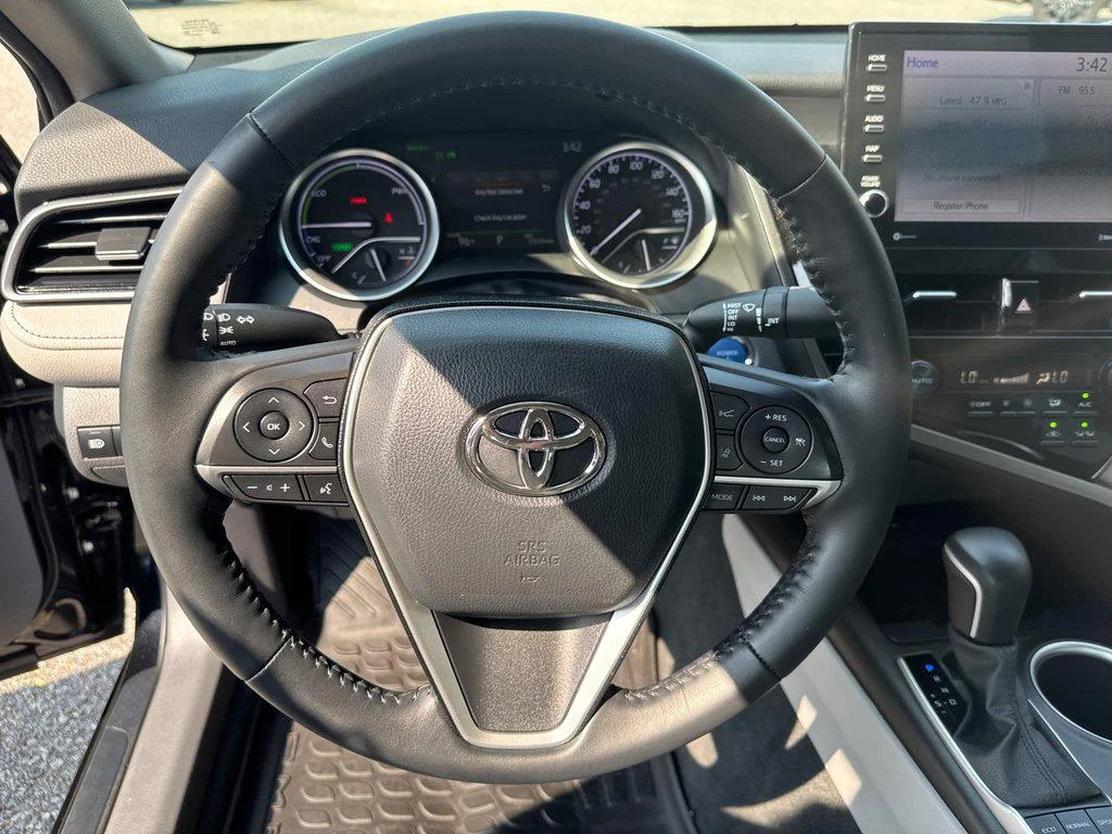 Used 2022 Blueprint Toyota Hybrid XLE CVT (Natl) image 14