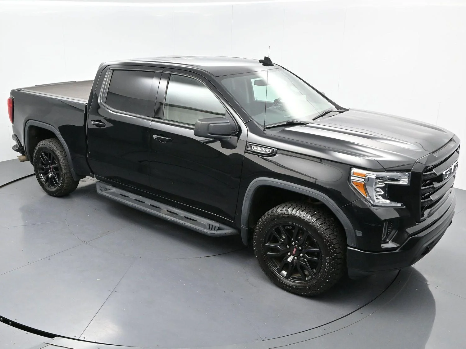 Used 2020 Onyx Black GMC Elevation image 38
