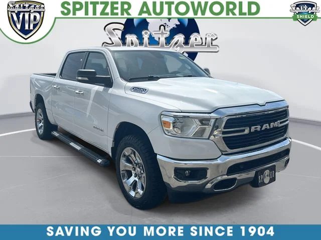 2020 RAM 1500 Big Horn/Lone Star 4x4 Crew Cab 5'7's photo