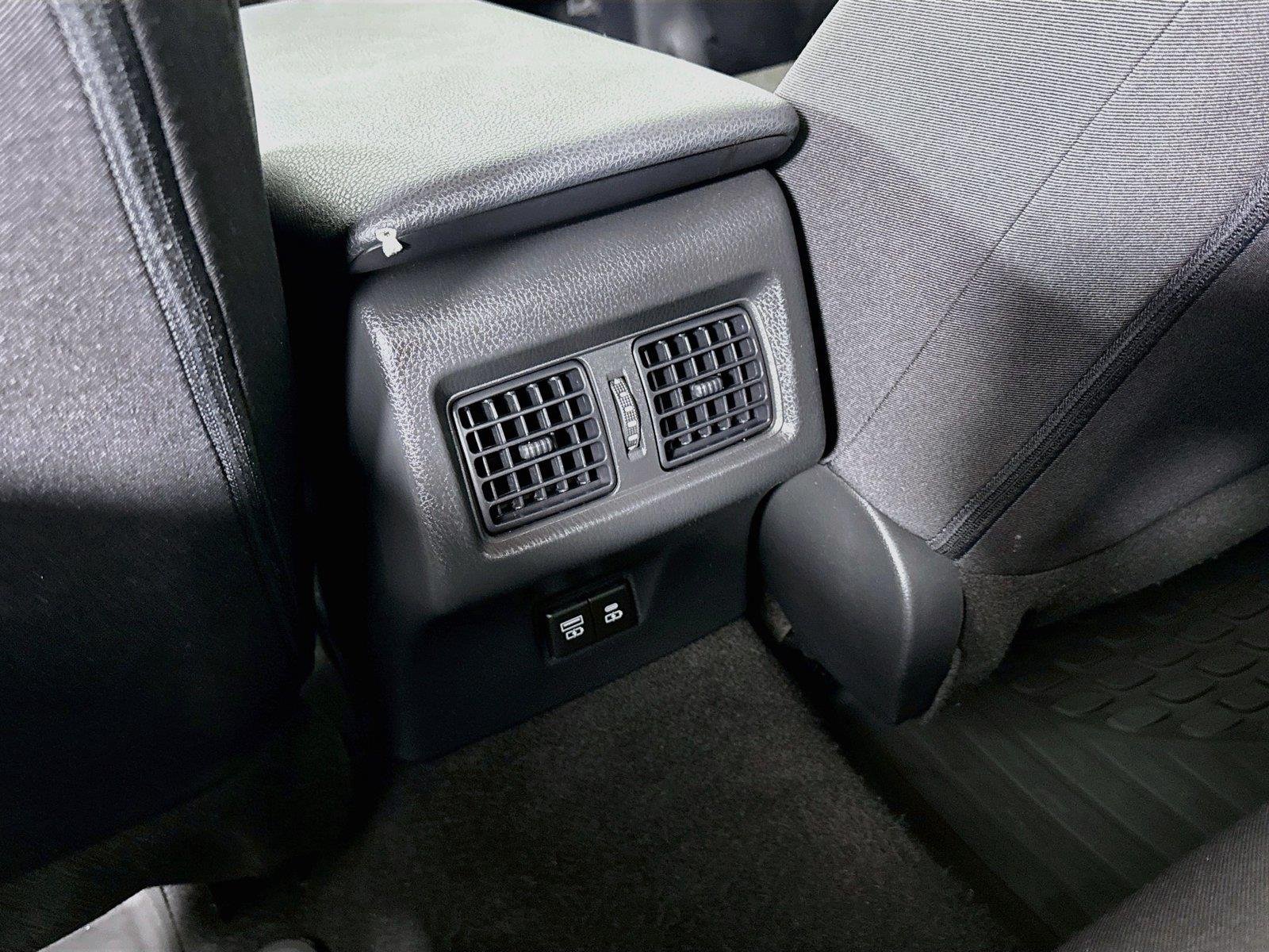 Used 2025 Ice Cap Toyota LE image 35