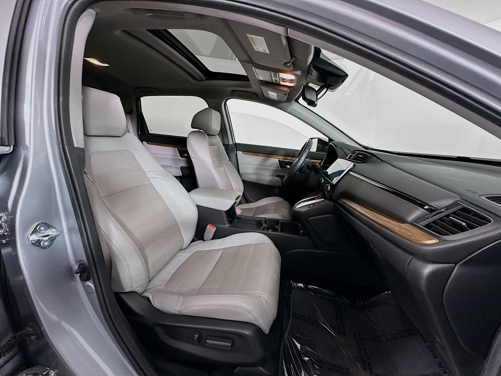 Used 2020 Lunar Silver Metallic Honda EX-L image 28