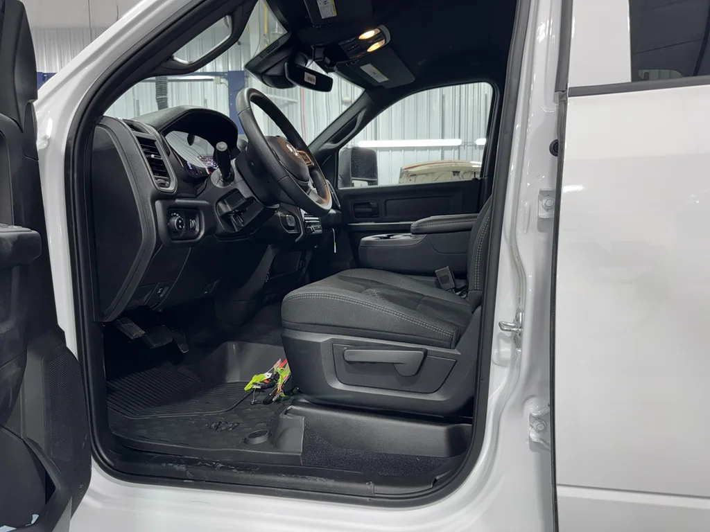 2025 RAM 2500 Tradesman - Photo 23