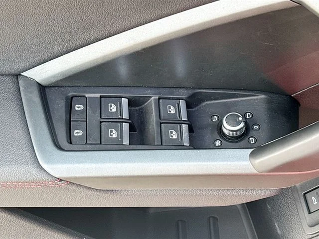 Used 2025  Audi Premium Plus image 18