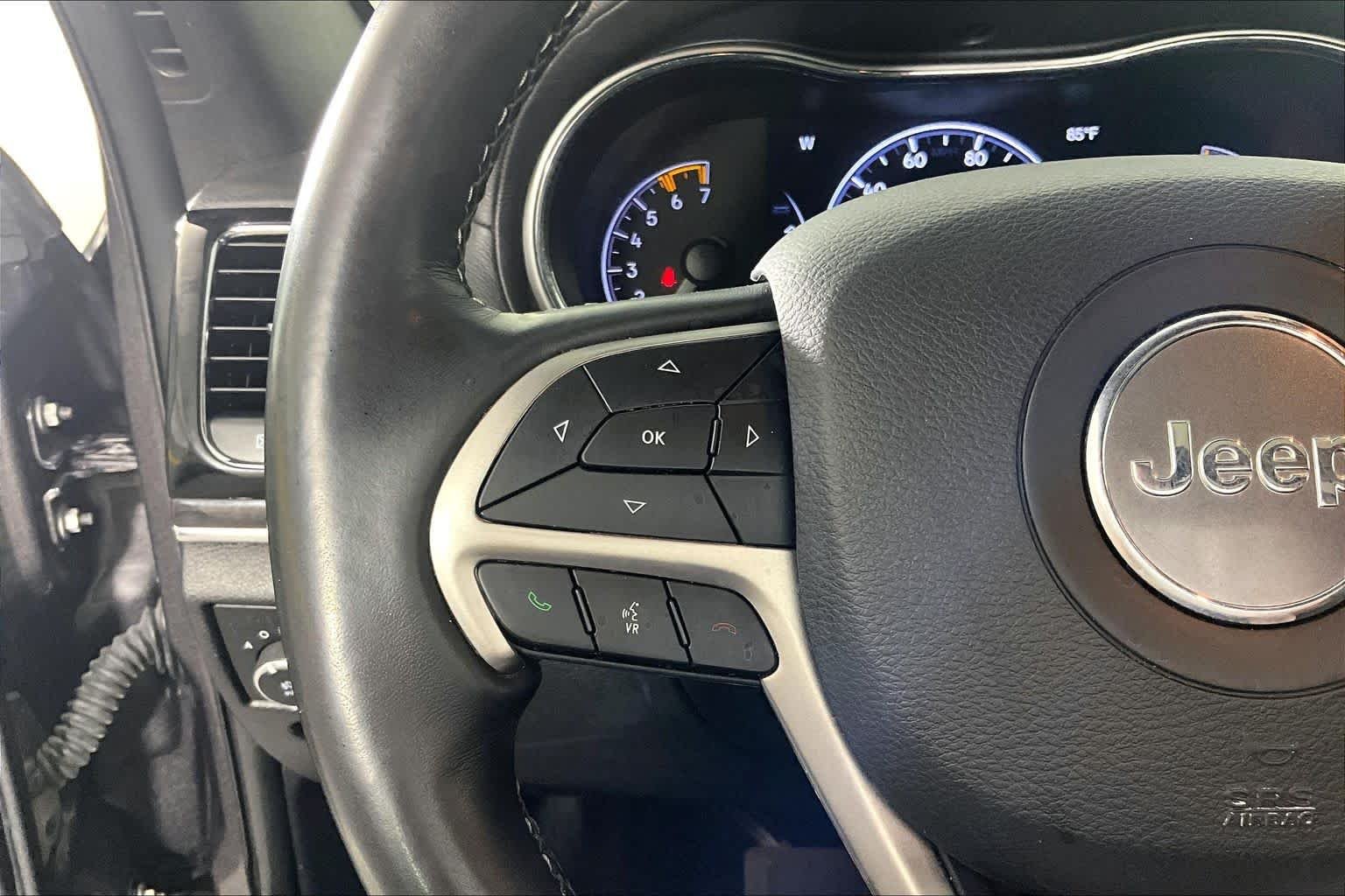 Used 2020 Granite Crystal Metallic Clearcoat Jeep Overland image 23