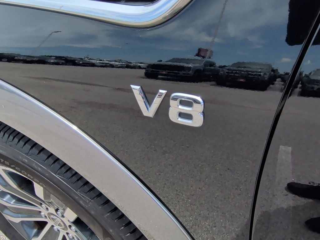 Used 2019 Super Black Nissan SL image 52