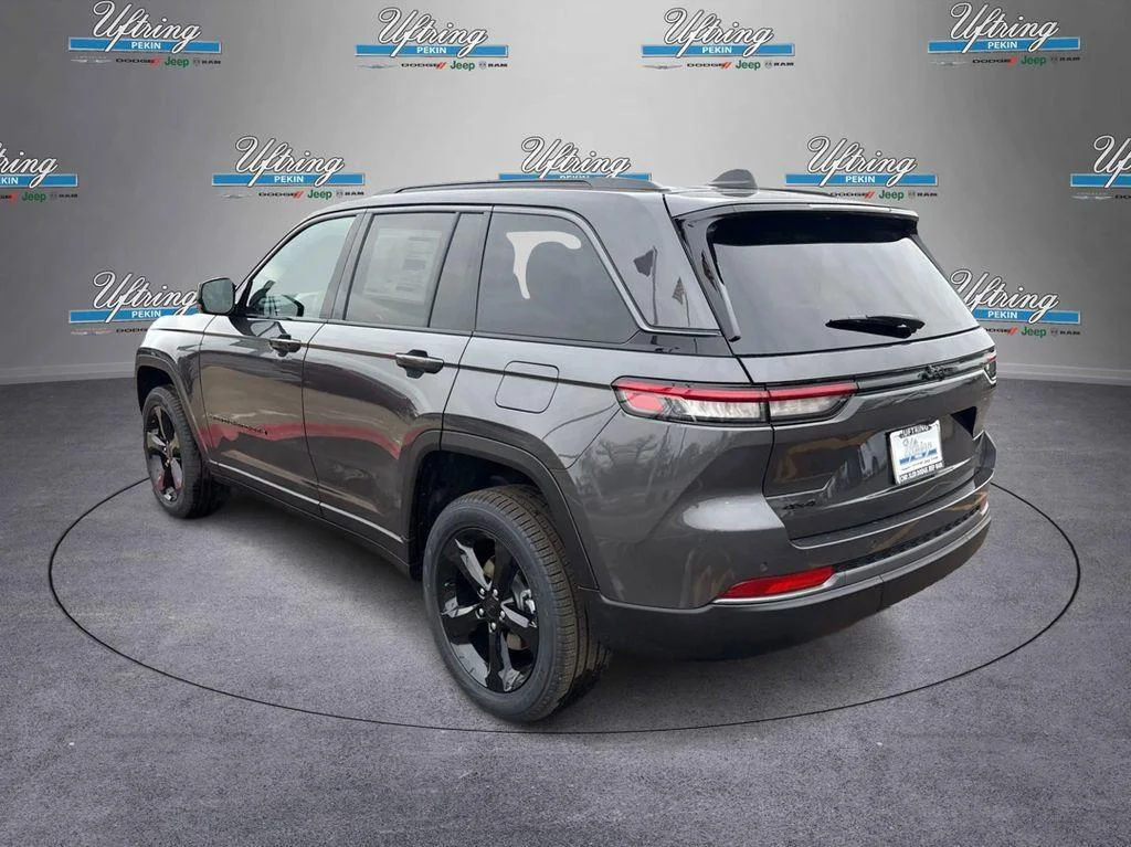 New 2026 Baltic Gray Metallic Clearcoat Jeep Limited image 5