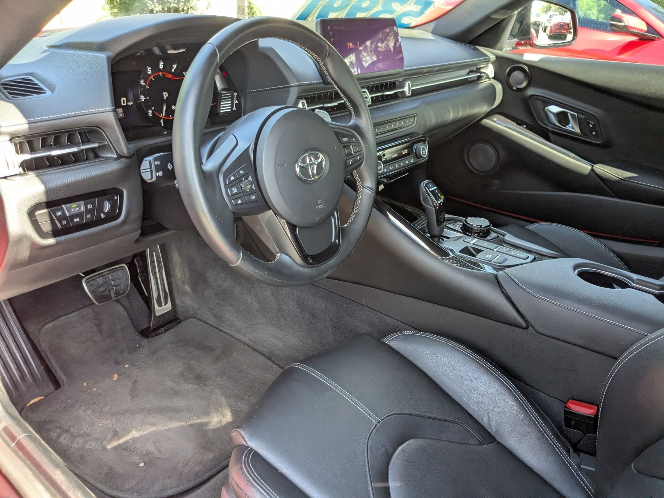 Used 2021 Renaissance Red Toyota 3.0 image 10