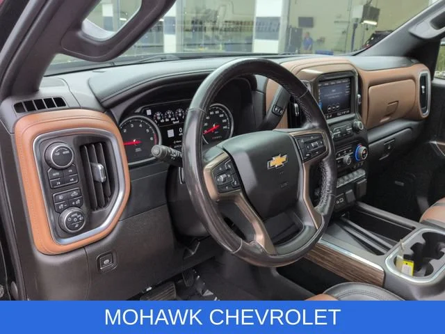 Certified Used 2022 Mosaic Black Metallic Chevrolet High Country image 11