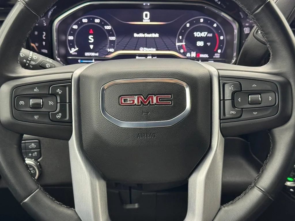 Used 2025 Summit White GMC SLT image 20