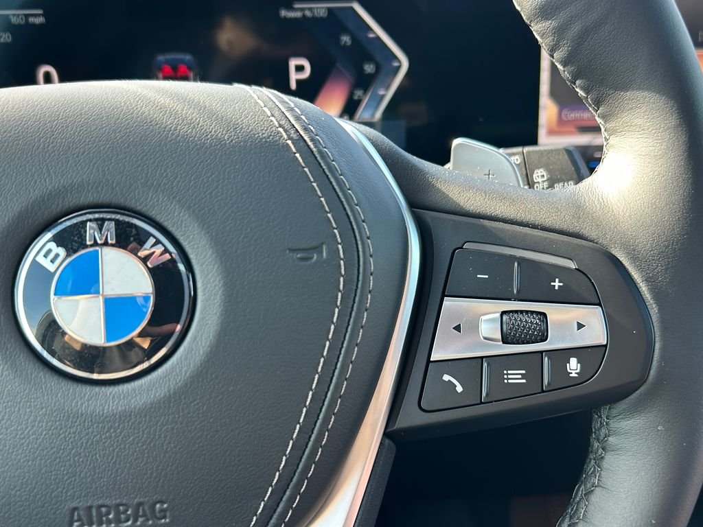 New 2026 Black Sapphire Metallic BMW xDrive40i image 20
