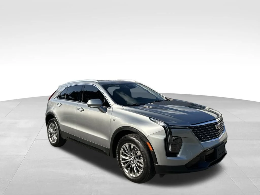 Used 2025 Silver Cadillac Premium Luxury image 8