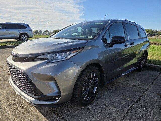 2026 Toyota Sienna XSE 7-Passenger